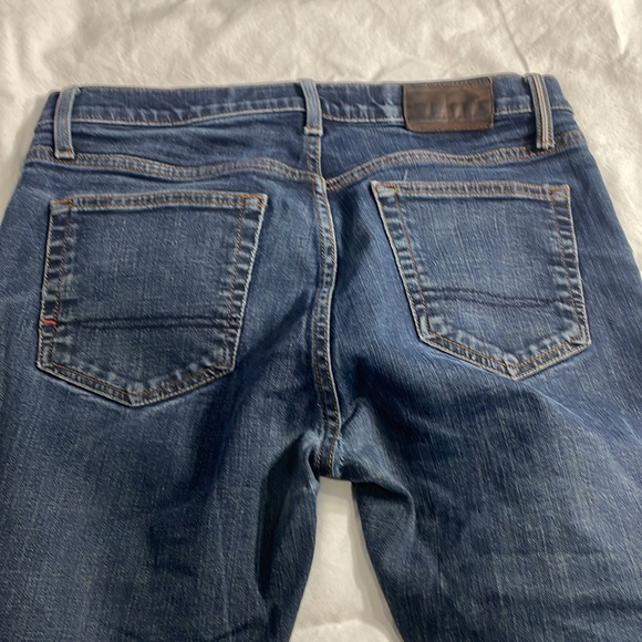 Tommy Hilfiger Men’s Slim Straight Jeans Size 32W x 30L - Picture 4 of 6